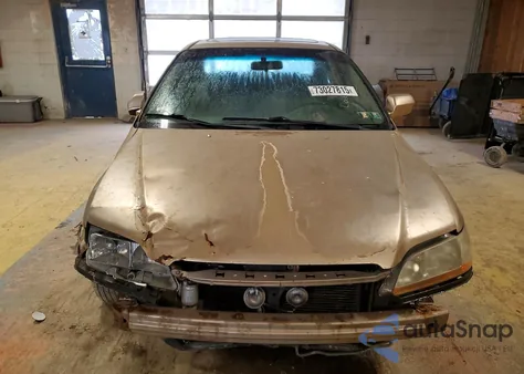 2001 Honda Accord Ex from USA, damaged, VIN 1HGCG66821A068371